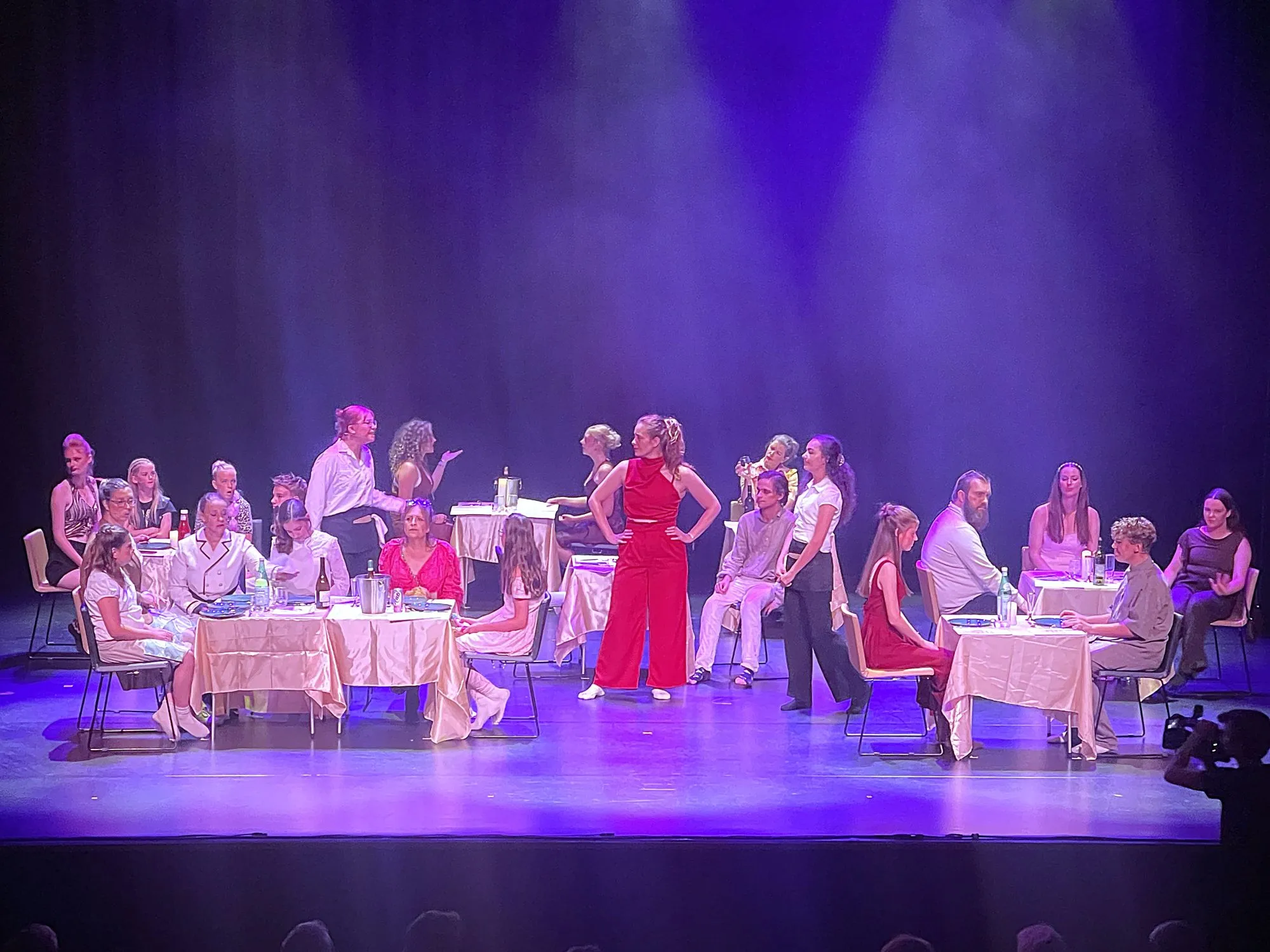 Musicalschool Fame laat in haar keuken kijken