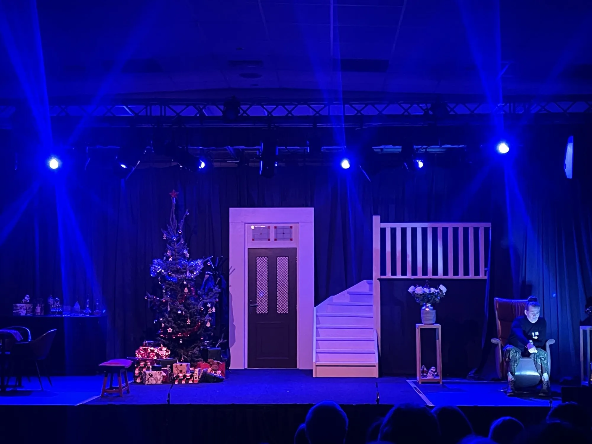 Niweto Wehl - Ayckbourn Again!!