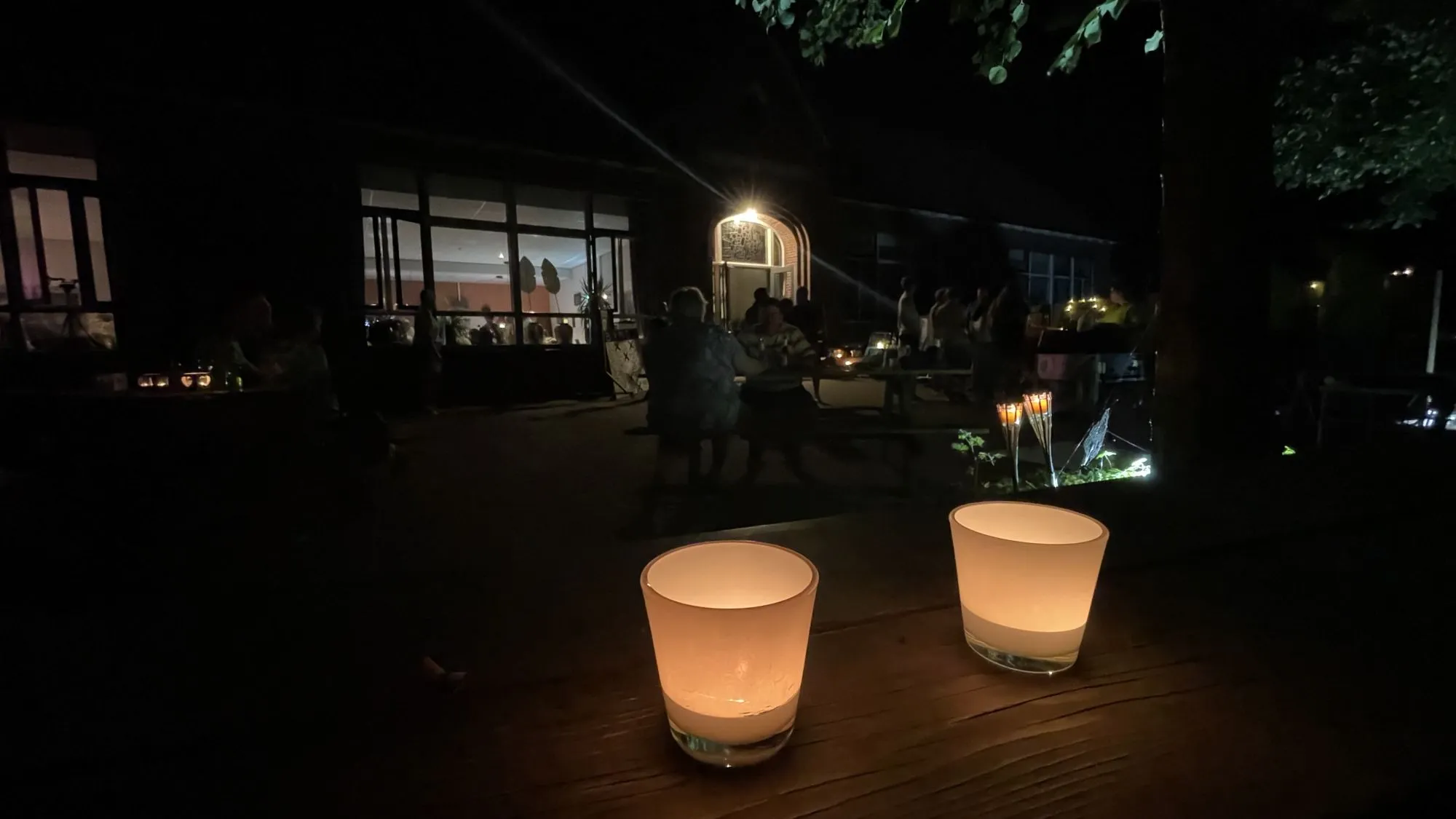 WDZ: Rokjesdag in Halle-Nijman